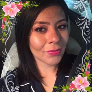 Meet your Posher, Elvia